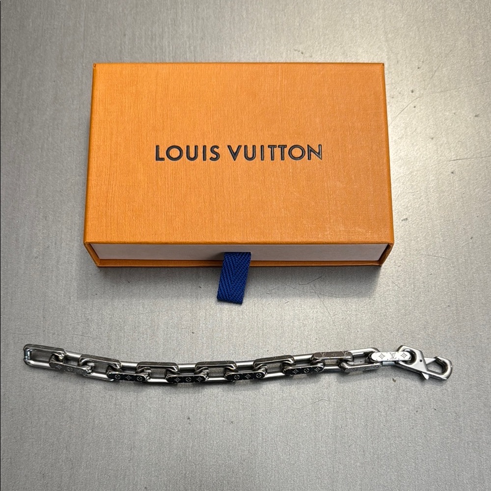 Louis Vuitton Silver Chain Bracelet